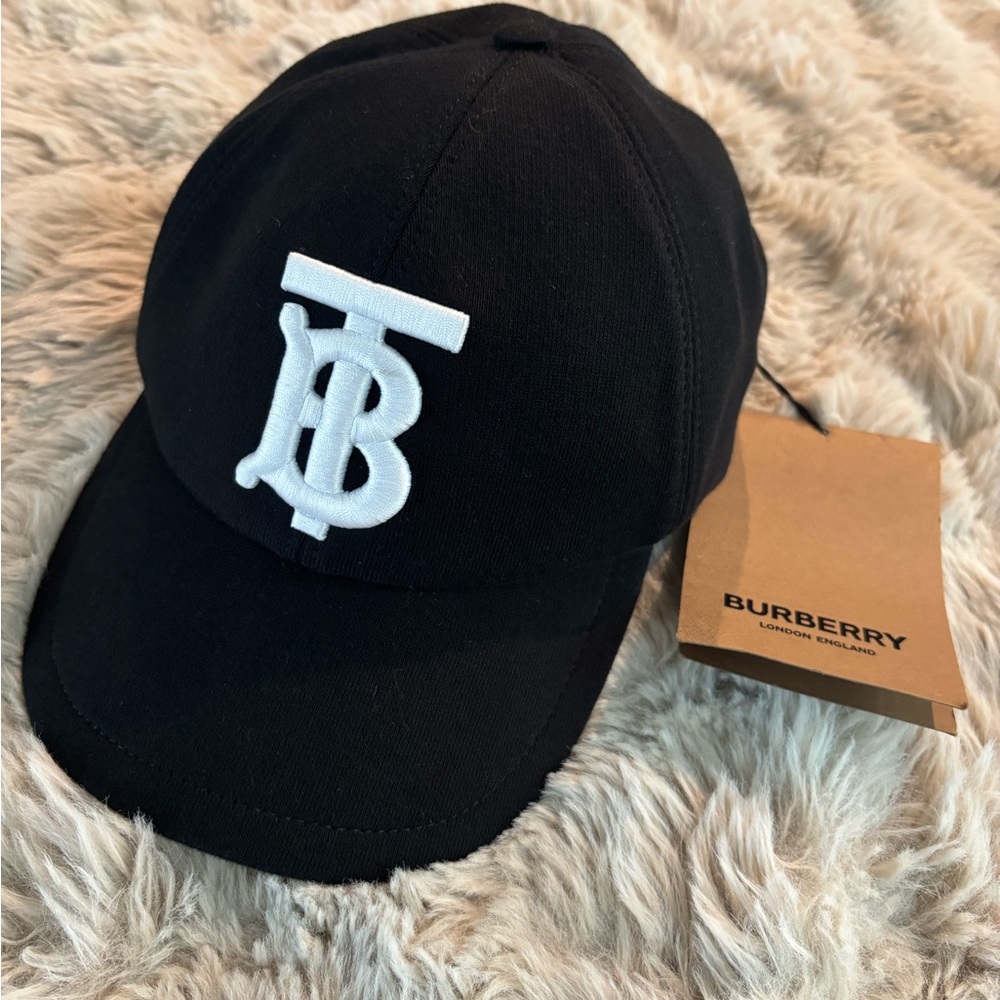 Burberry Black and White Hat Iconic Accessories
